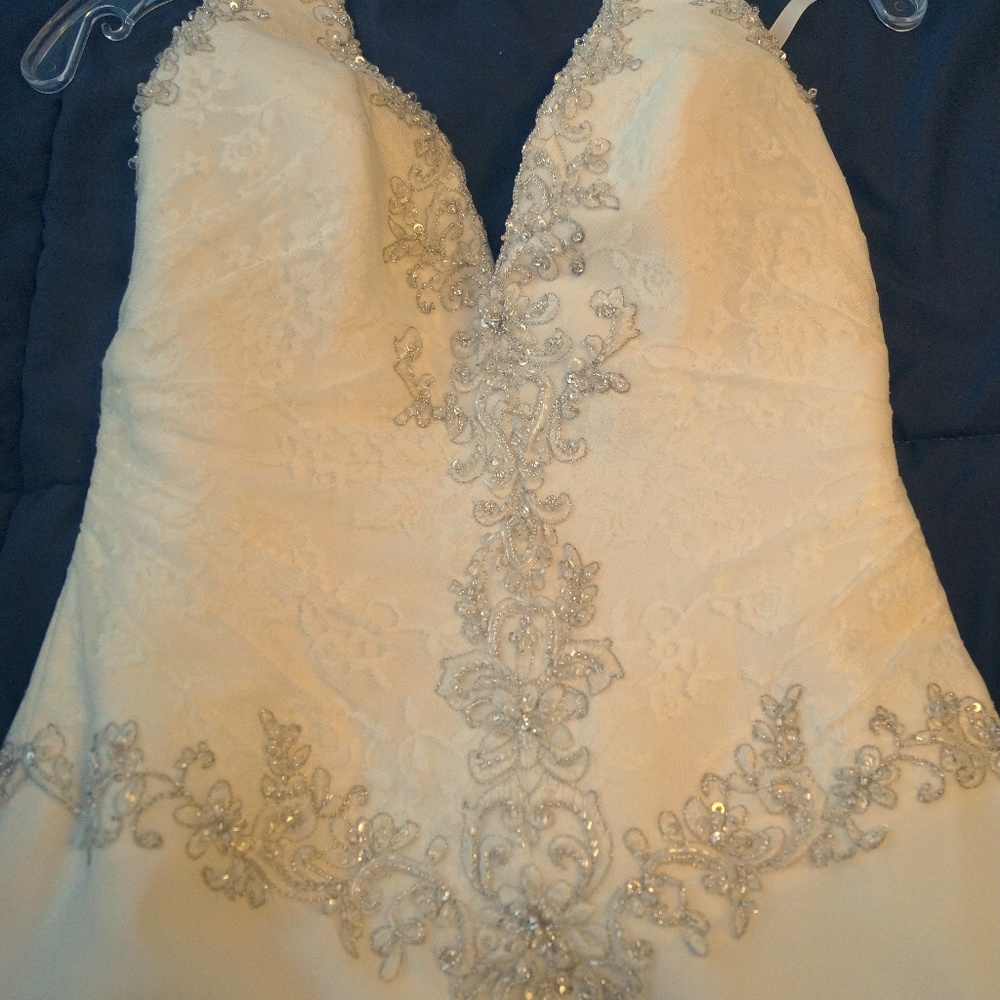 Halter style wedding dress